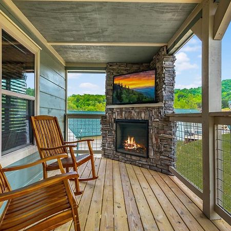Osprey Nest Cottage Modern New Cabin พิเจนฟอร์จ ภายนอก รูปภาพ