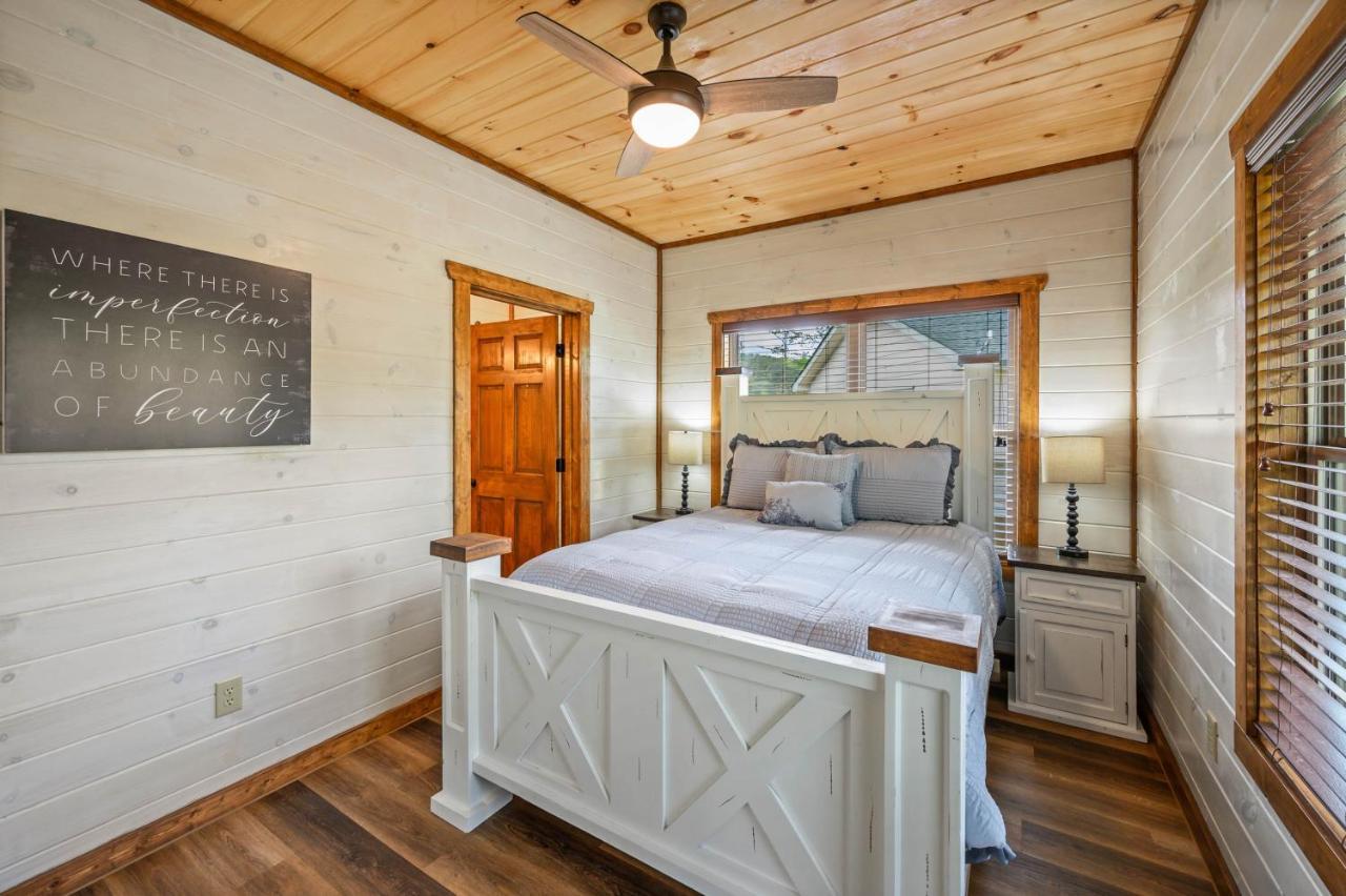 Osprey Nest Cottage Modern New Cabin พิเจนฟอร์จ ภายนอก รูปภาพ