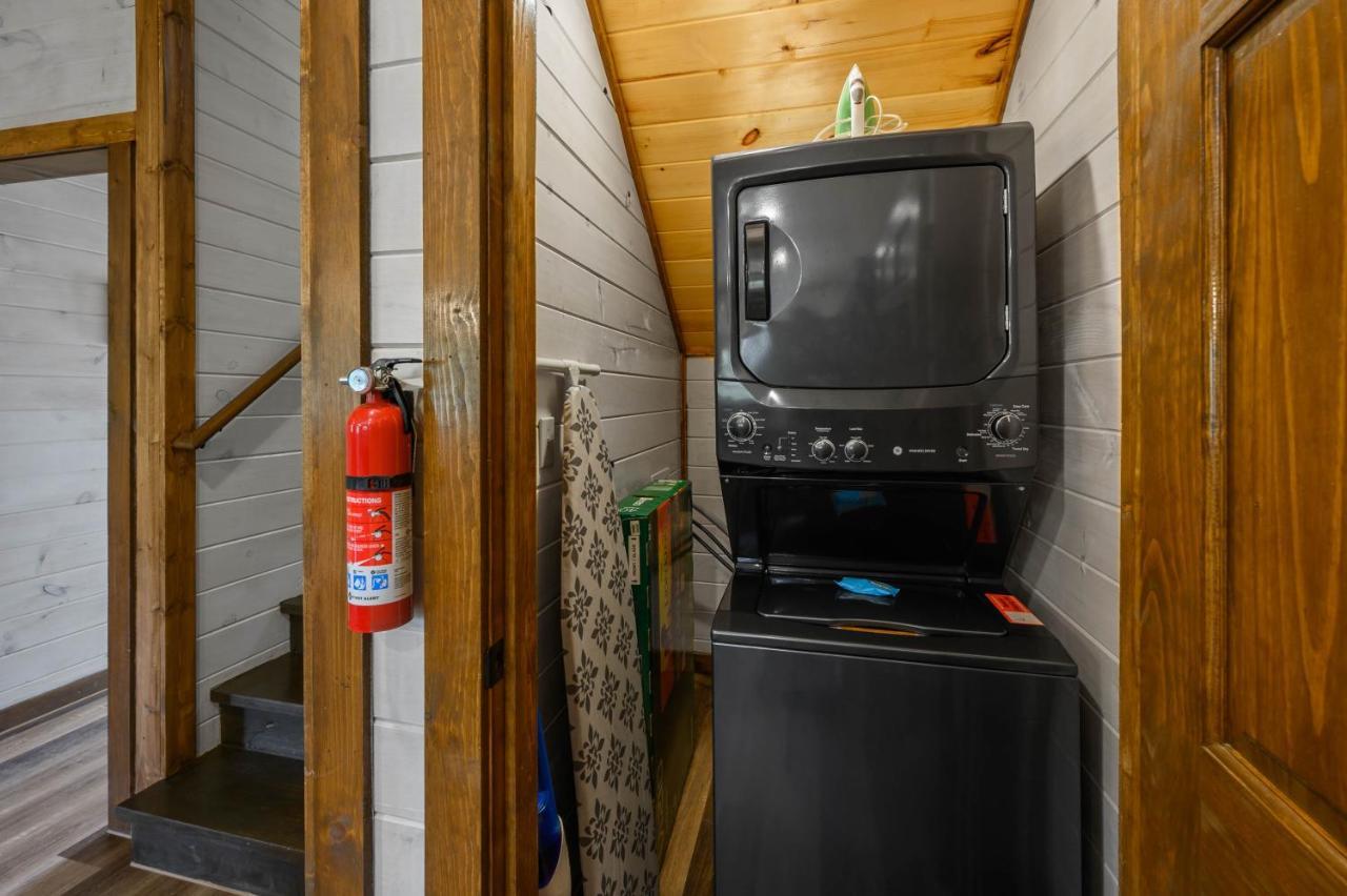 Osprey Nest Cottage Modern New Cabin พิเจนฟอร์จ ภายนอก รูปภาพ