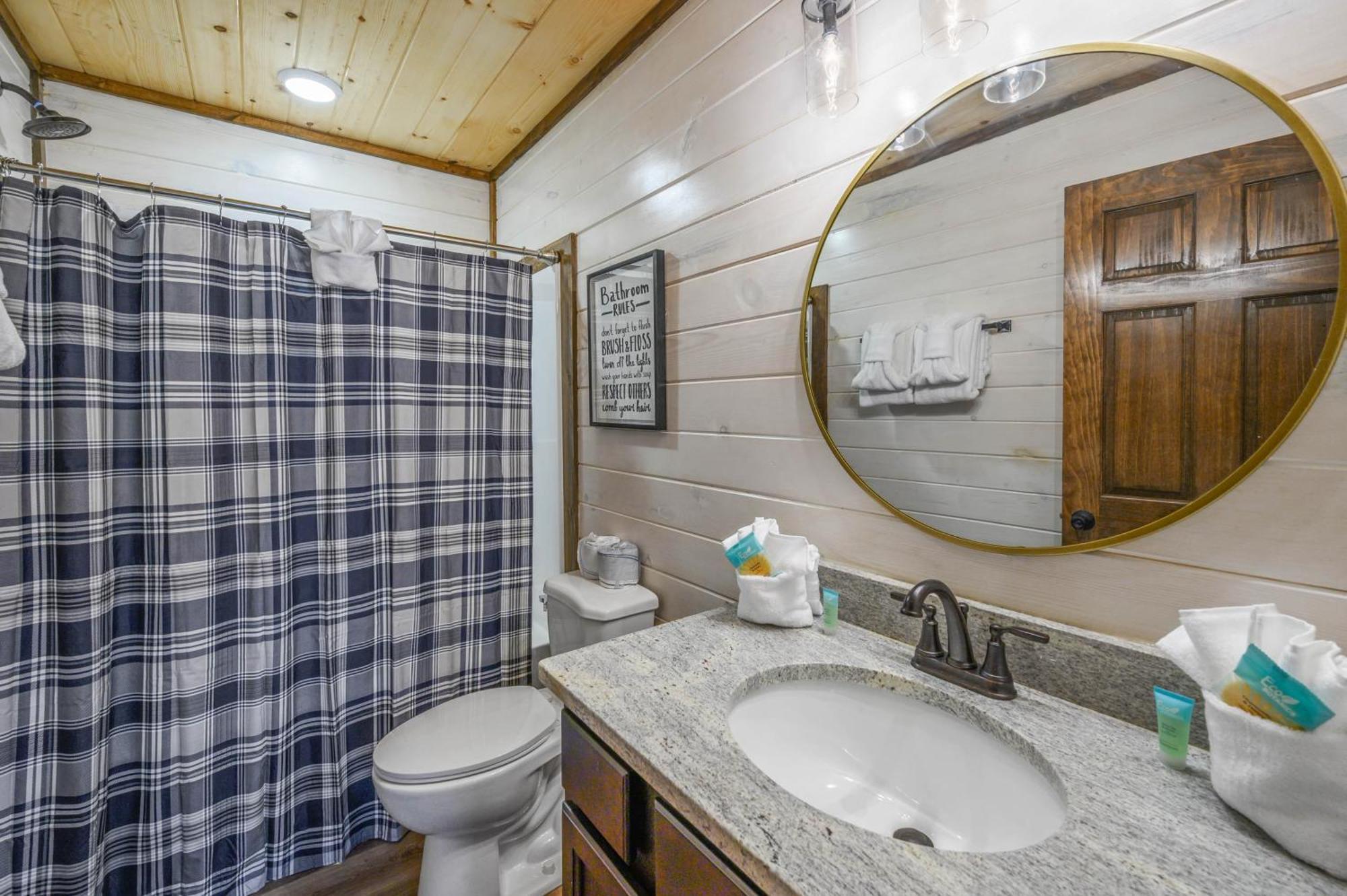 Osprey Nest Cottage Modern New Cabin พิเจนฟอร์จ ภายนอก รูปภาพ
